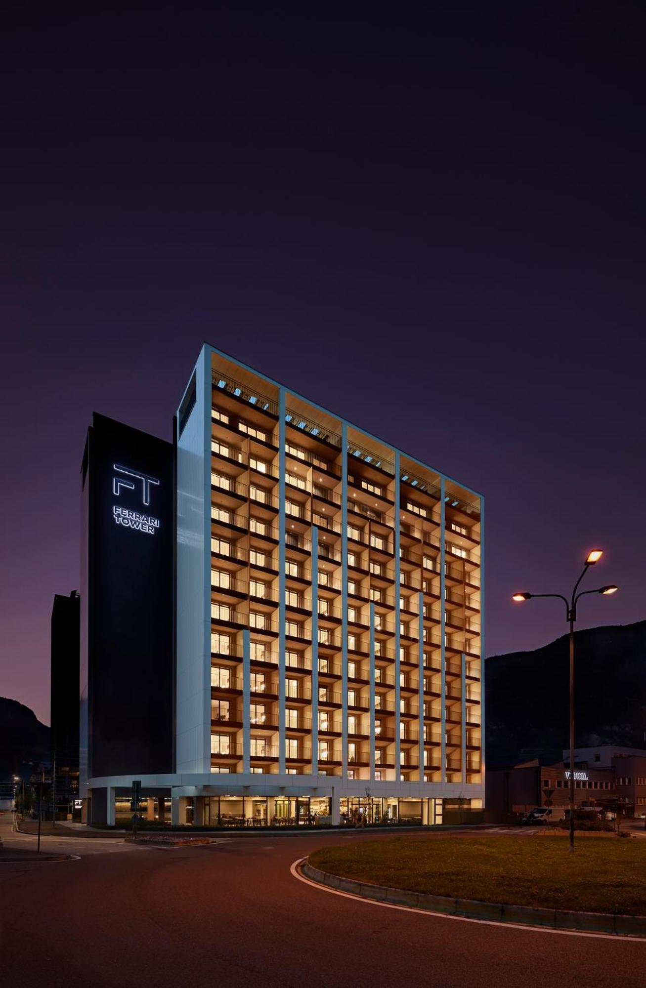 Aparthotel Ferrari Tower Bolzano Exteriér fotografie